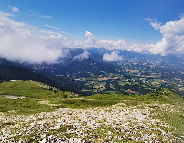 Rochassac and the Swallow Trail