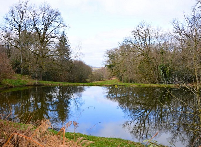 Circuit des Fontaines et des Étangs à Flavignac