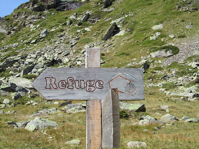Hike refuge des marches
