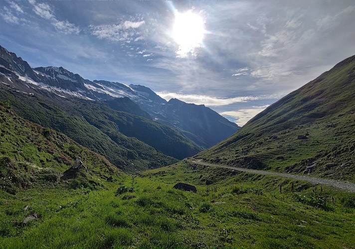 Die Glière-Hütte und der Grassaz-Pass