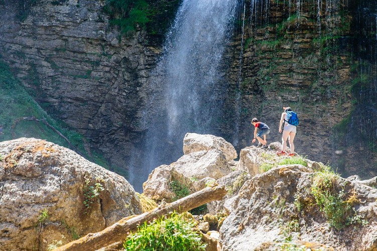 Cascade du fond du Cirque