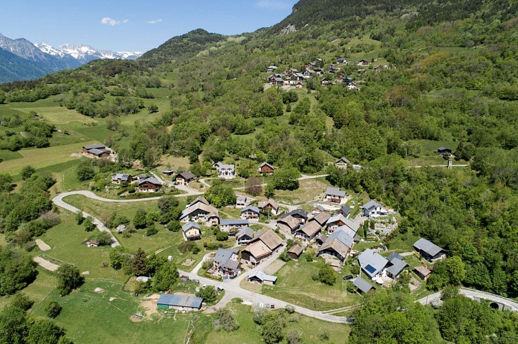 Tour des villages de Montvernier