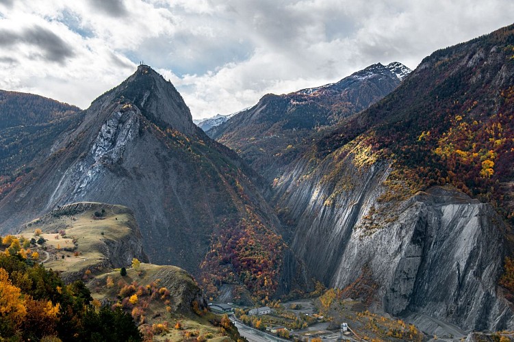 Vue sur le Pas du Roc