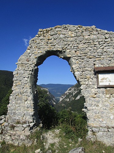 Ruines de la chapelle St André