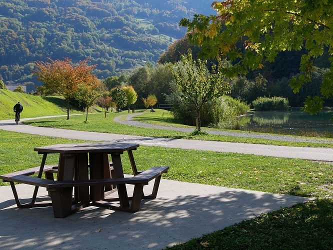 Promenade Confort: De Berges de la Chaise Park