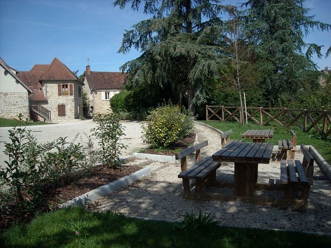 Entre vignes et noyers