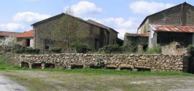 Châteauponsac, le sentier de Létrade