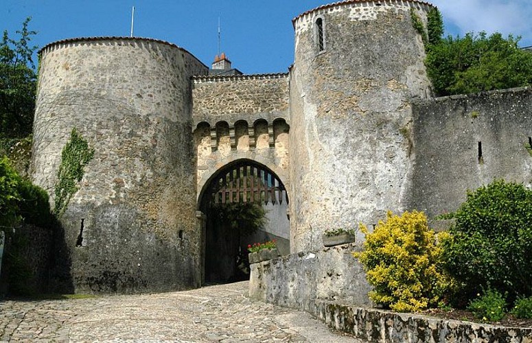 Le sentier des Pierres Blanches