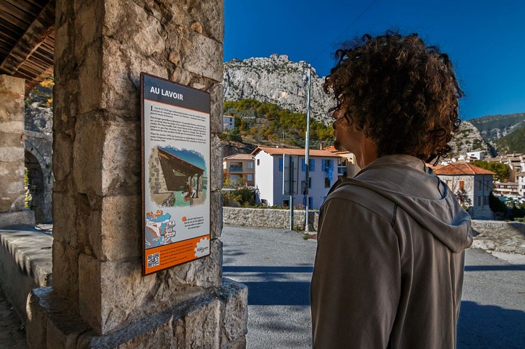 Sentier les Moulins d'Entrevaux