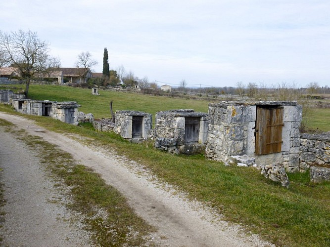 Aujols - Chemin des puits 