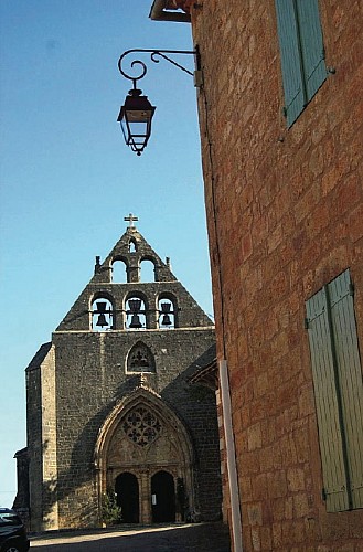 Montcabrier : L'église Saint-Louis 