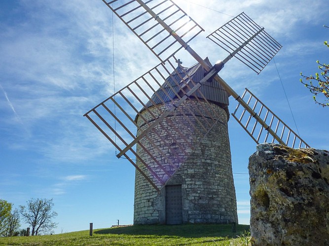 Boisse - Moulin à Vent de Boisse 