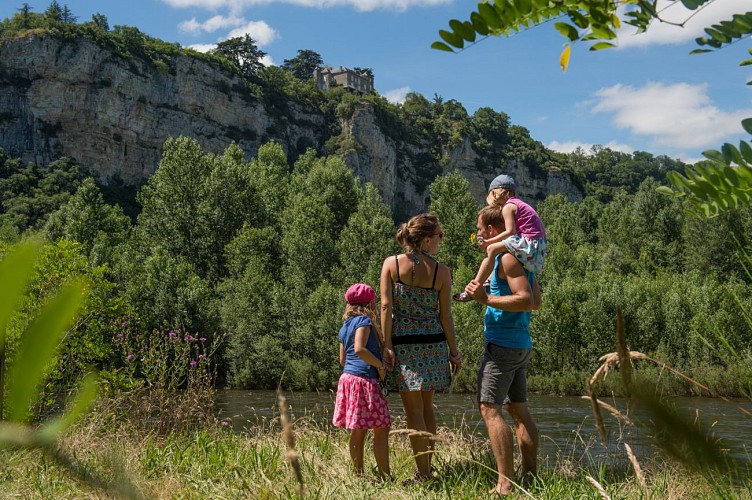 Vue sur le Château de Mirandol - ENS de Floirac_08 © Lot Tourisme - C. ORY