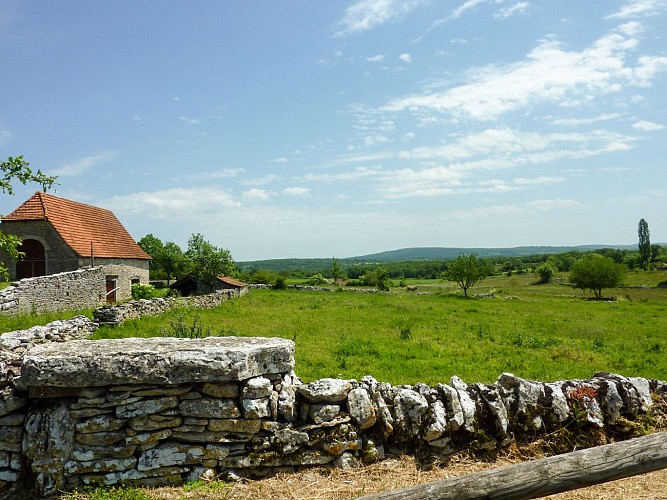 Espédaillac - Entre maisons et chemins de pierre _02 © Lot Tourisme - C. Sanchez