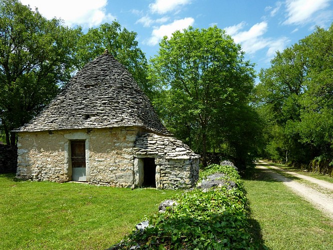 Grèzes - Habitat traditionnel lotois _09 © Lot Tourisme - C. Sanchez