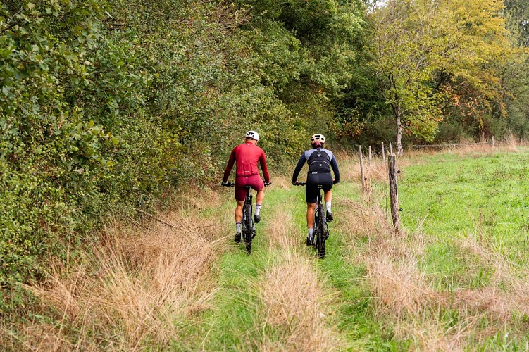 VTT près de Figeac en automne