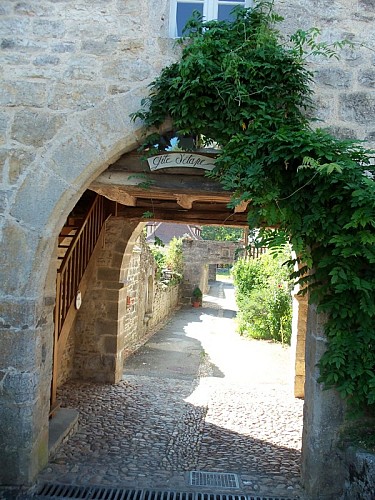 Gite d'étape d'espagnac ste eulalie - l'arrivée