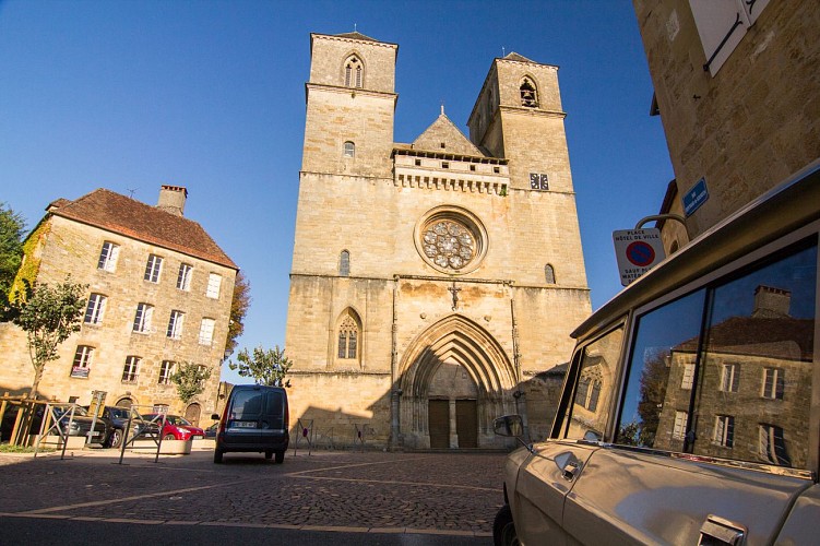 Eglise Saint-Pierre à Gourdon
