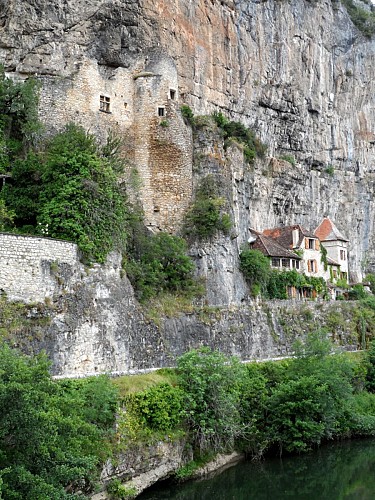 37-Château des Anglais à Cabrerets © Lot Tourisme - G. Raskin
