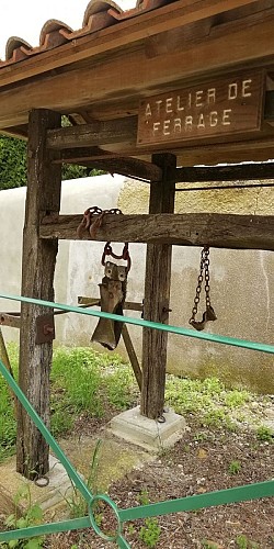 Atelier de ferrage de Saint-Julien de Briola