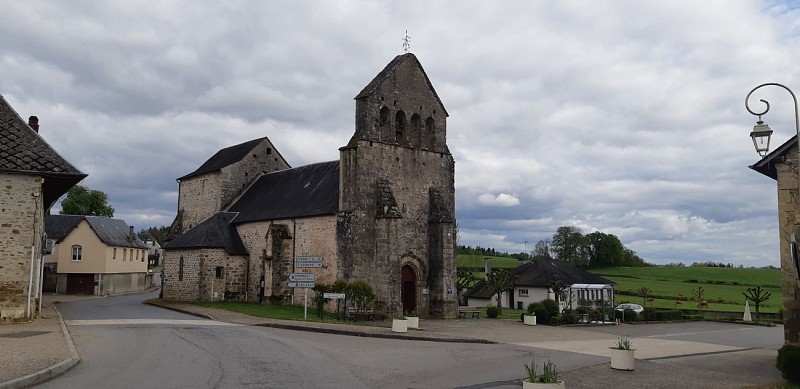 Par Monts et par Vaux - Meilhards © A.Blanchet - Office de tourisme Terres de Corrèze (59)