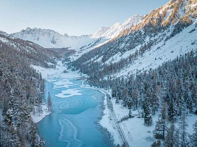 Il Lac de l'Orceyrette dal Centre Montagne