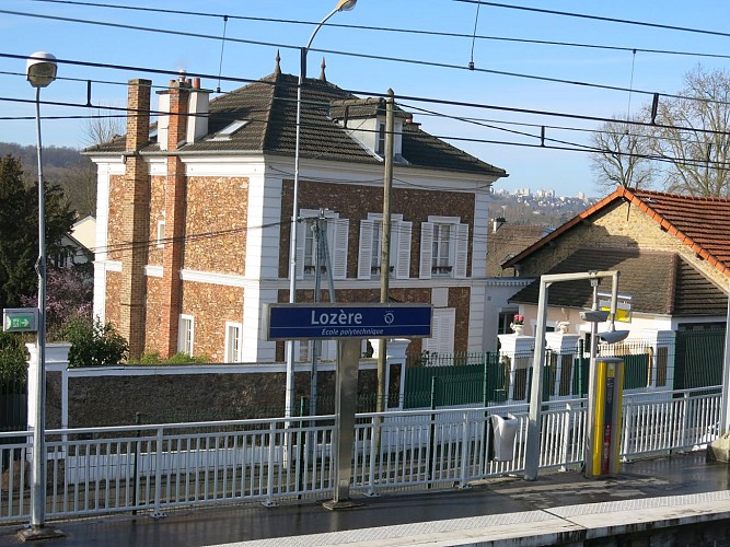 Chemin Charles Peguy