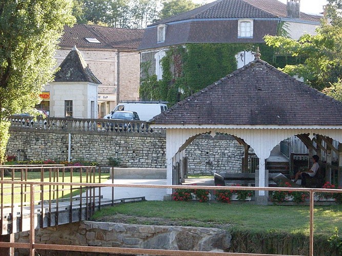 -St-Pardoux_lavoir_poid