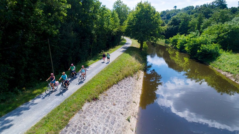GR365 - ETAPE 5 - MAYENNE - ANDOUILLÉ
