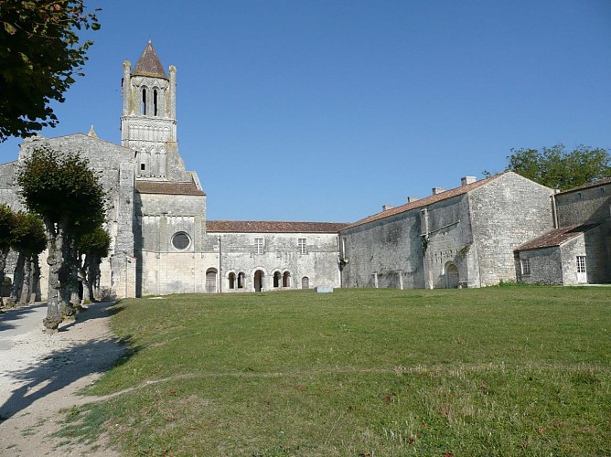 Sablonceaux : le chemin des prêtres