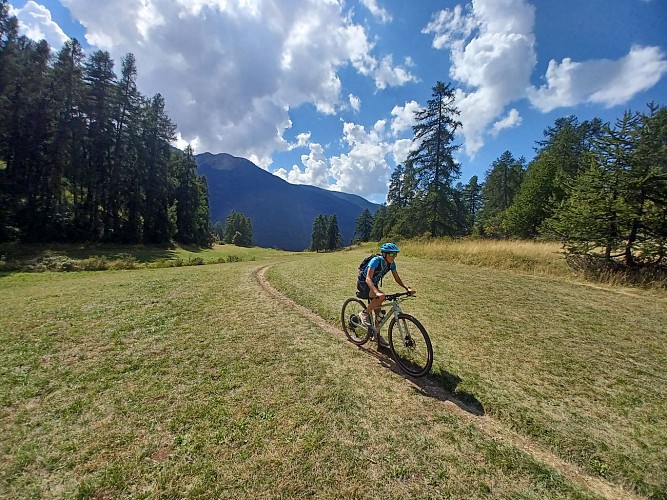 Embrun - Les Orres (boucle gravel N°59 noir)