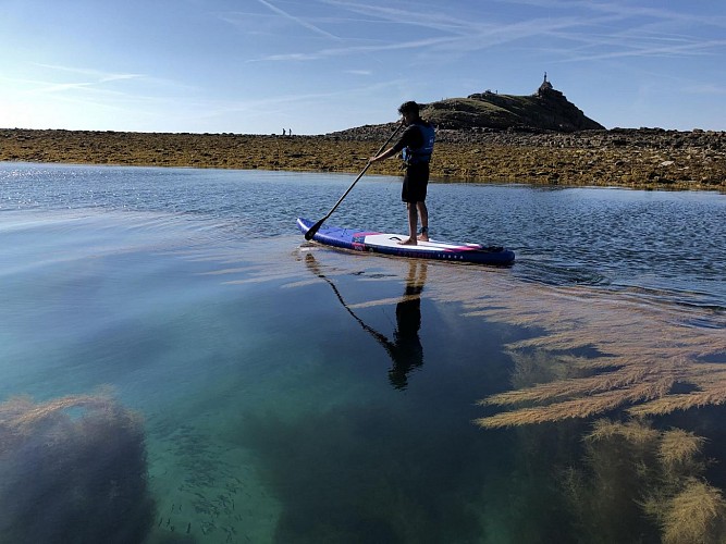 Balade nautique en paddle à la découverte du lagon Saint Michel