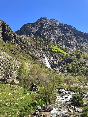 La Pisse Waterfall