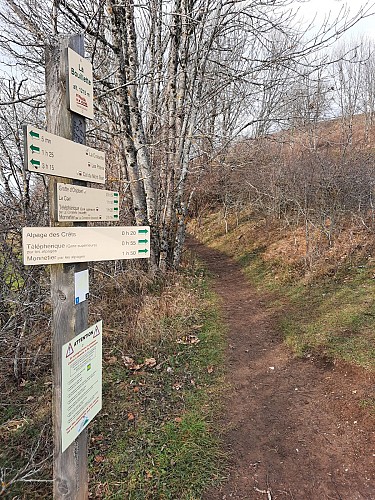 Rundwanderweg : balcon des Crêts