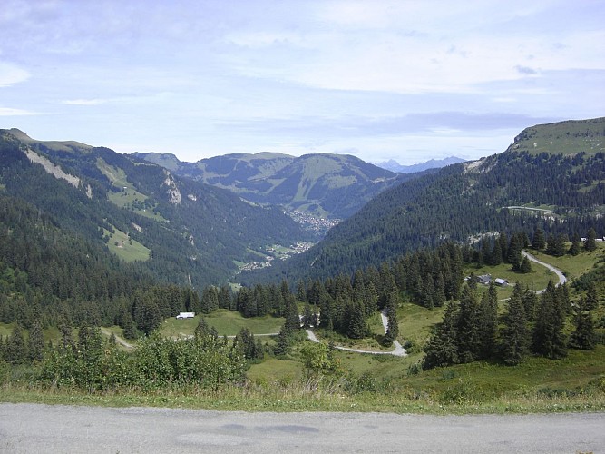 Walking route -Tête de Lindaret - Pointe de Chésery from Bassachaux