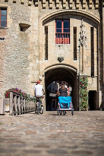 Porte Saint-Julien à La Ferté-Bernard