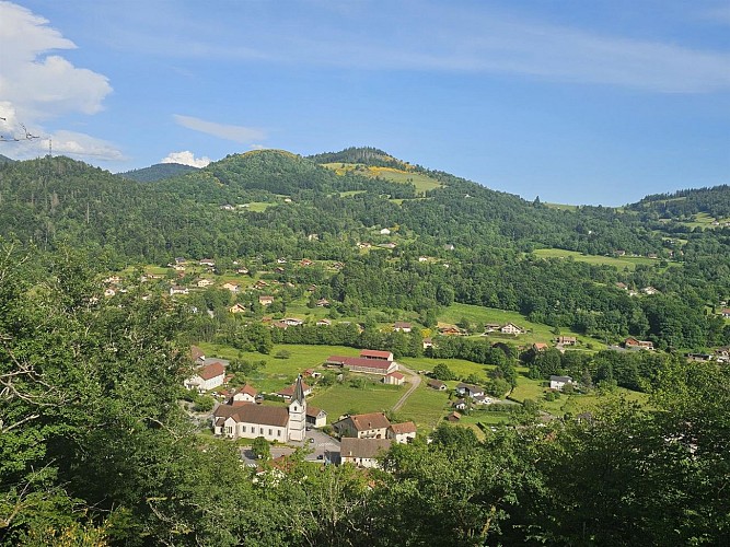Family walk - Grand Roche circuit