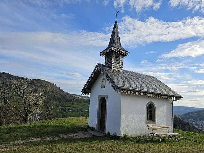 Family walk - Chapelle de Pitié
