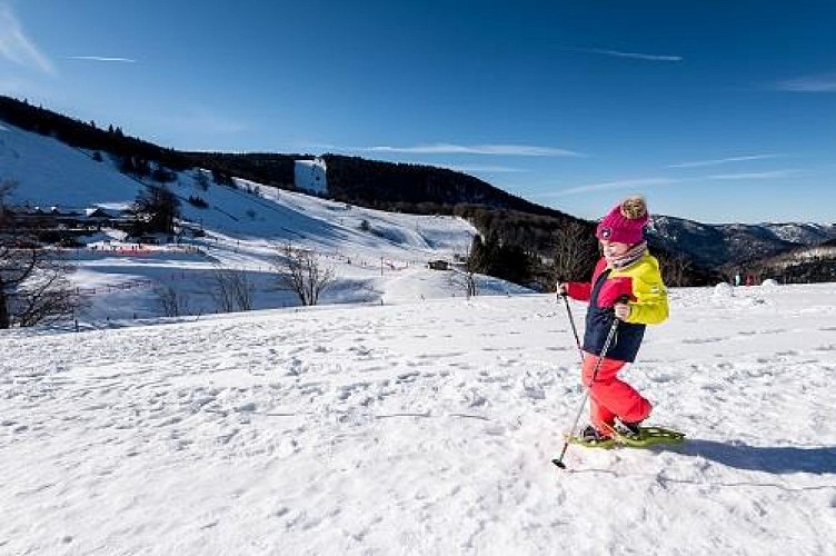 SCHNEESCHUHWANDERUNG - L'EXPLORATEUR