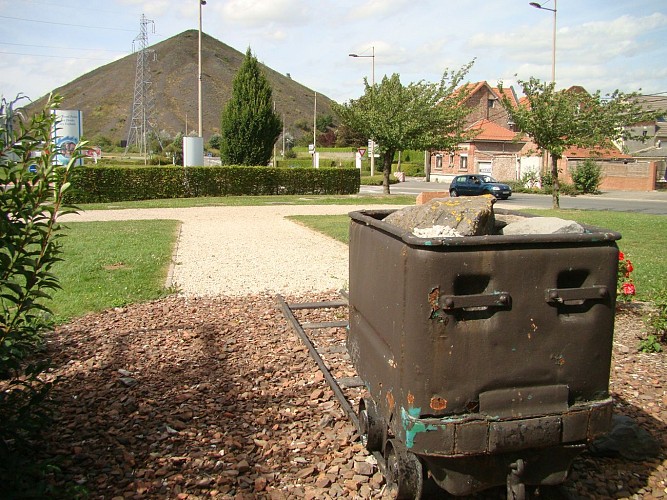 circuit du terril 97: d’une cité jardin à l’autre, la résidence du Parc, la cité des cheminots