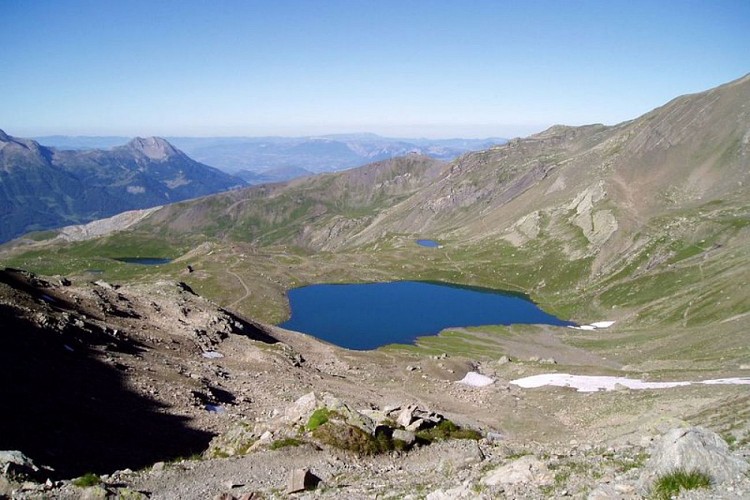 Le Grand lac des Estaris pris du col de Freissinières