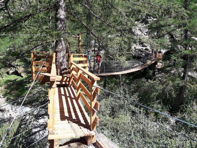 Nouvelle passerelle de Clapouse