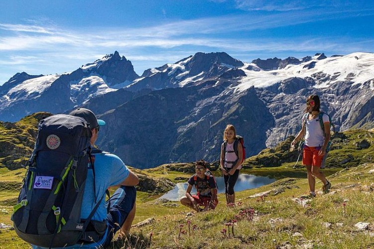 Randonneurs au lac Lérié