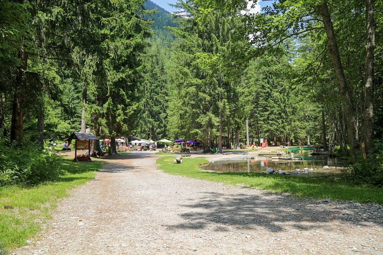 Hike to Paradis des Praz