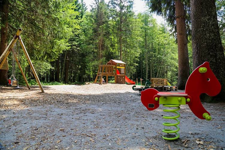 Hike to Paradis des Praz