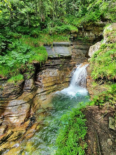 RANDONNÉE VERS LA CASCADE, LE GOUFFRE ET LE RU D'ENFER