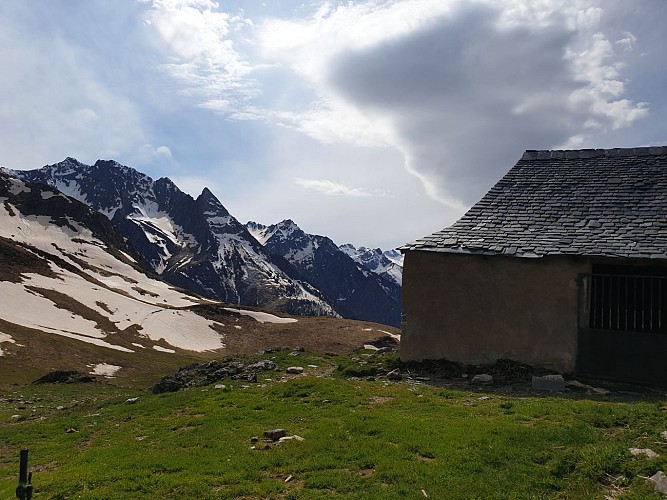 RANDONNEE VERS LE PIC DE L'ENTECADE DEPUIS L'HOSPICE DE FRANCE