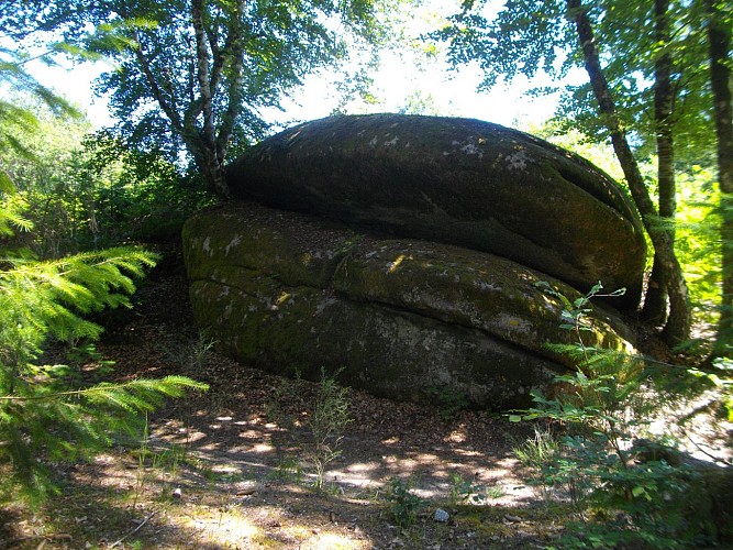 POIs5_Rocher_Poule_Victorien_Mendras