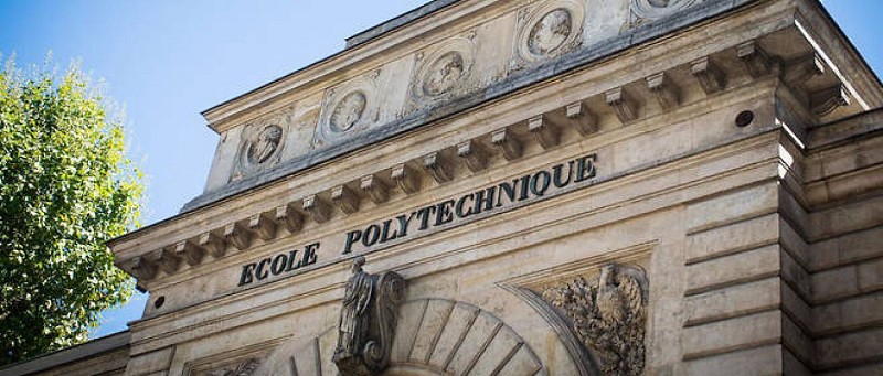 Paris: Grande Mosquée - Quartier Latin
Bitte beachten Sie: 
- Übersetzen Sie keine Eigennamen
- Beachten Sie die Feinheiten
- Übersetzen oder ändern Sie keine Eigennamen von Orten, Städten, Departements, Regionen ...