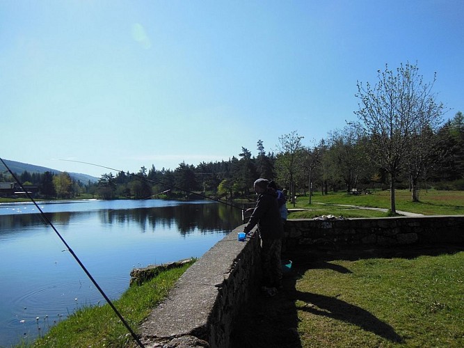 Le Bonheur est dans le lac_Saint-Sauveur-Camprieu